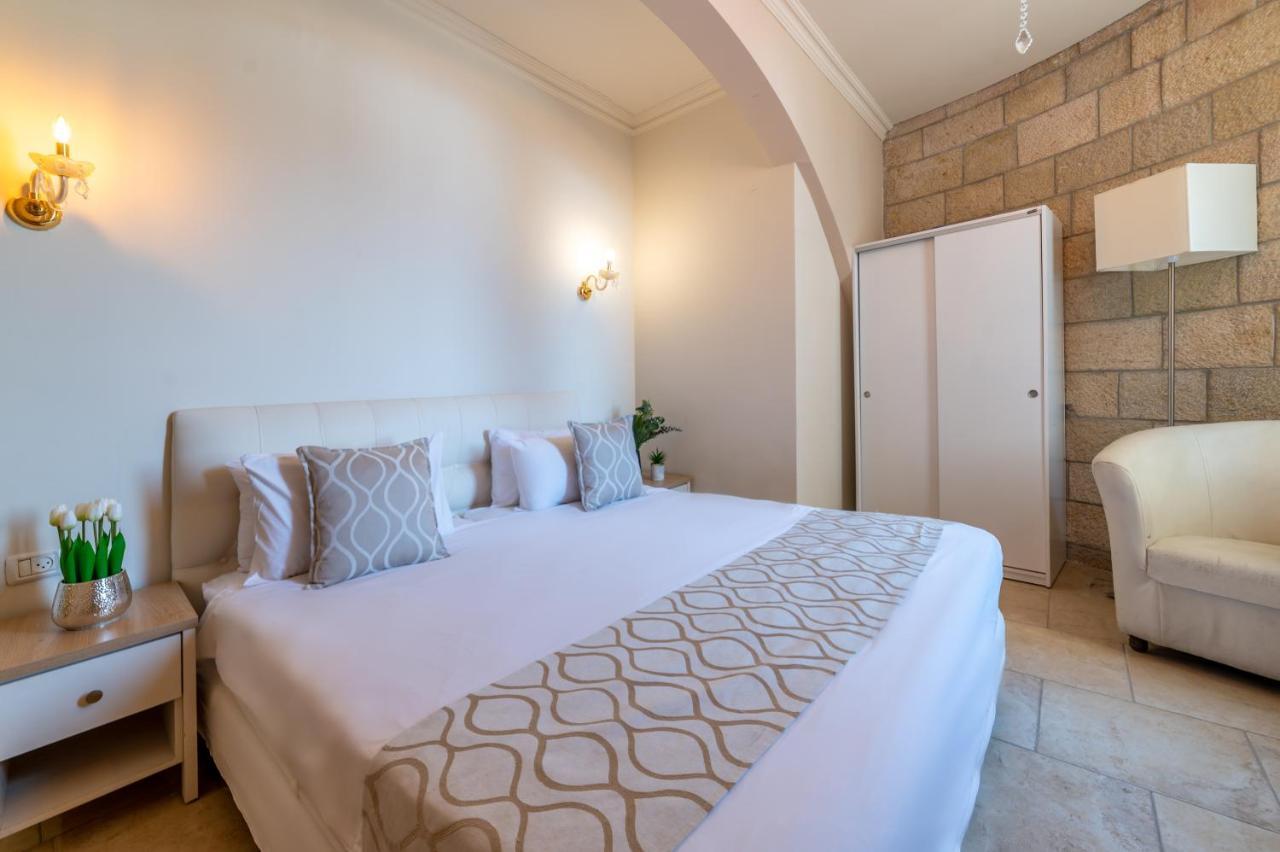 Litov Kotel Hotel - A Jewish Orthodox Hotel エルサレム エクステリア 写真