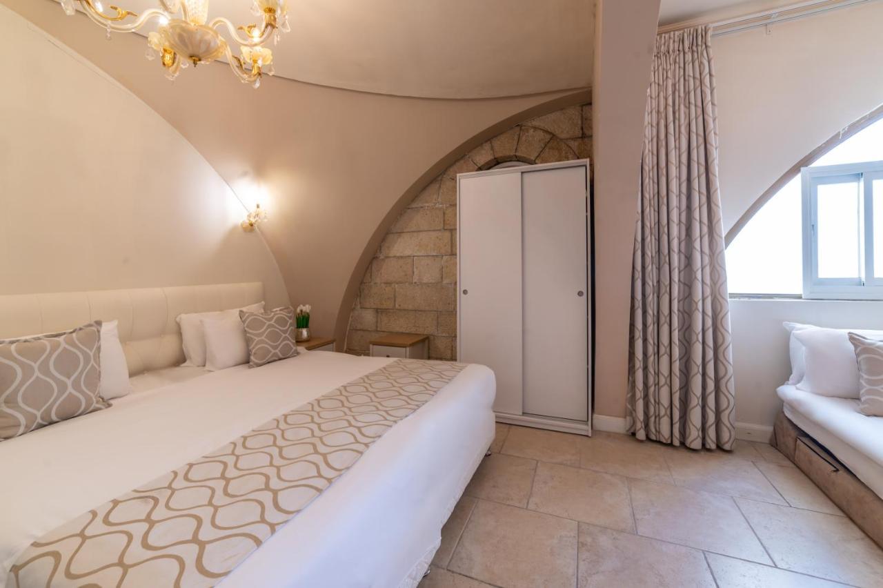 Litov Kotel Hotel - A Jewish Orthodox Hotel エルサレム エクステリア 写真