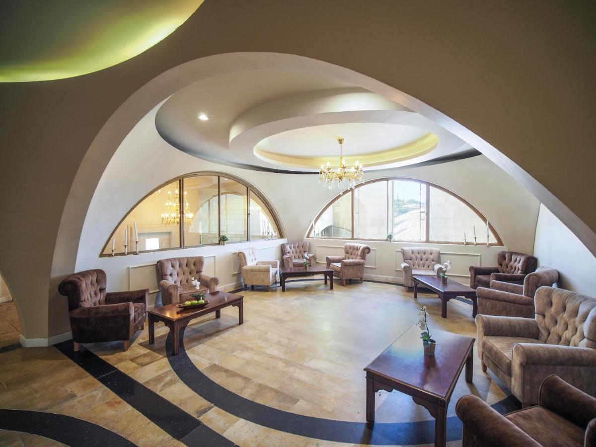 Litov Kotel Hotel - A Jewish Orthodox Hotel エルサレム エクステリア 写真