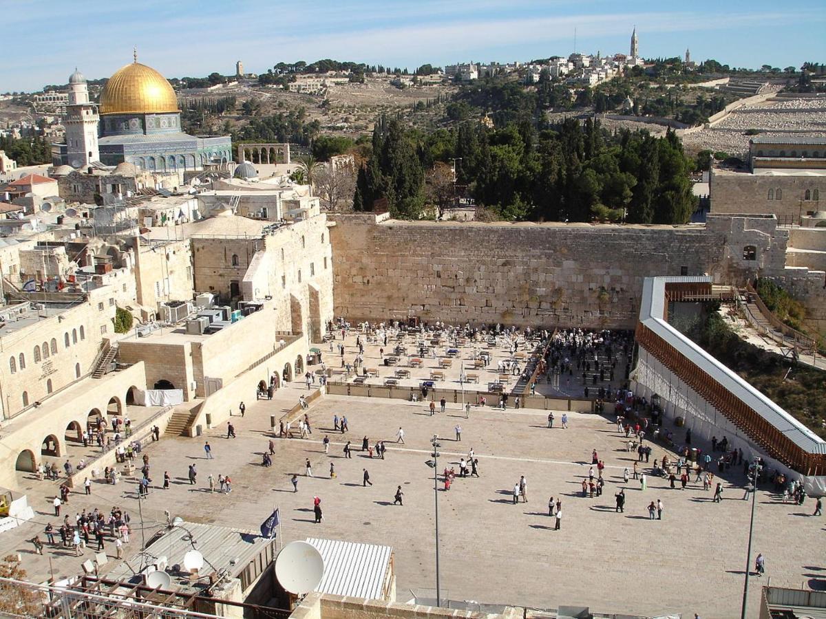 Litov Kotel Hotel - A Jewish Orthodox Hotel エルサレム エクステリア 写真