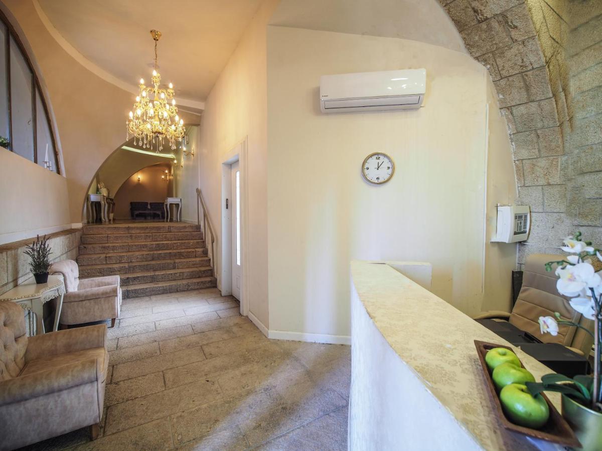 Litov Kotel Hotel - A Jewish Orthodox Hotel エルサレム エクステリア 写真