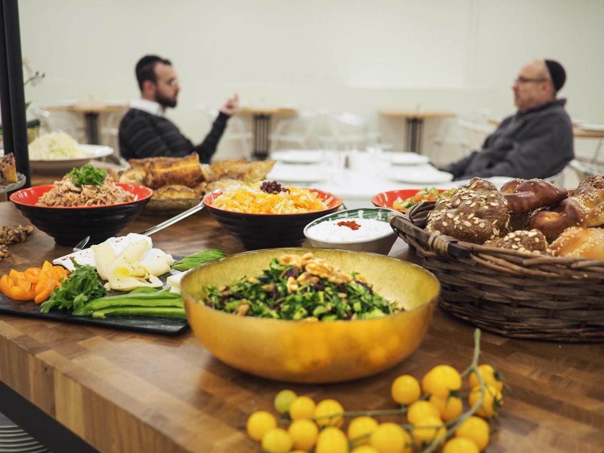 Litov Kotel Hotel - A Jewish Orthodox Hotel エルサレム エクステリア 写真